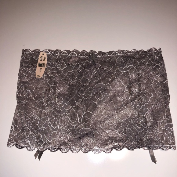 Victoria's Secret Other - Victoria secret light purple small garter NWT